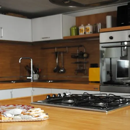 Izzhome Baylle Cagliari